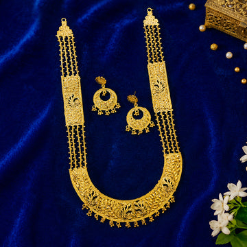 RAJNANDINI GOLD PLATED USET