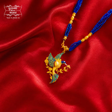 Stylish Gold Plated Parinda Pendant with Earrings