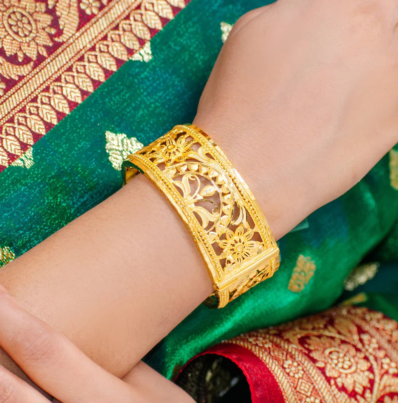 Premium Gold Plated Prabhati Chur Pair